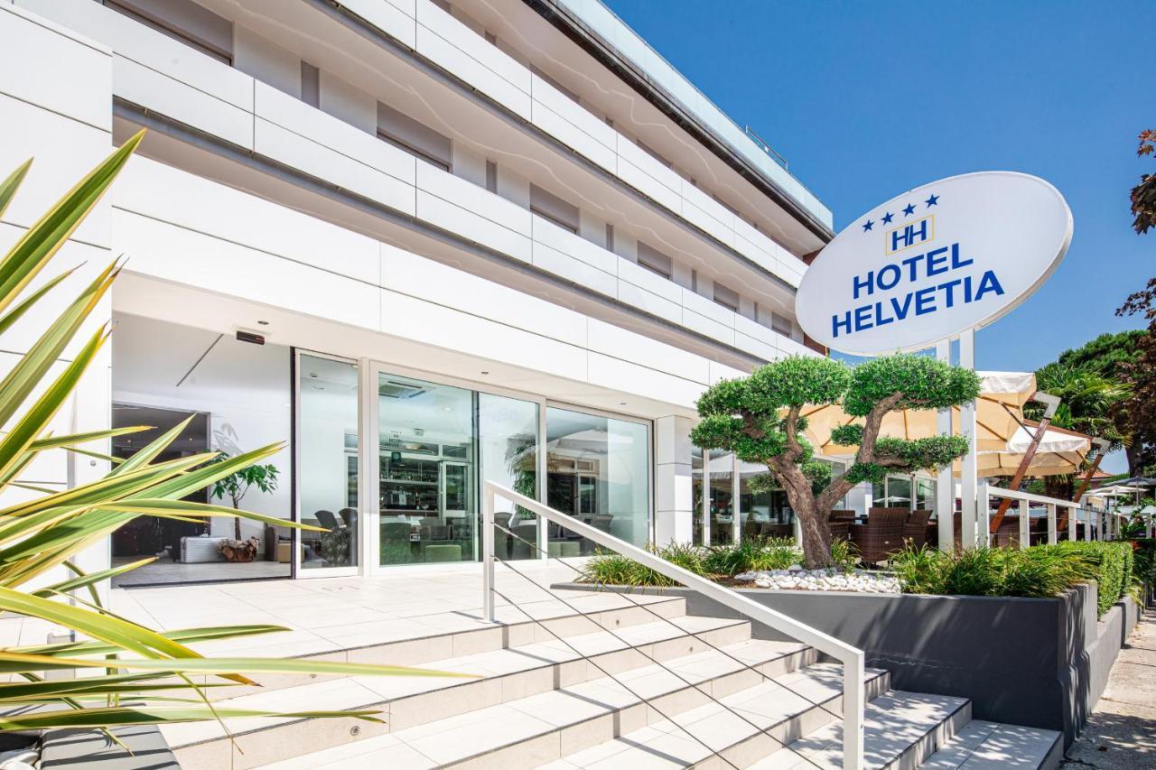 Hotel Helvetia Линяно Сабиадоро Екстериор снимка
